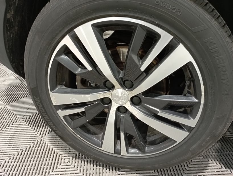 PEUGEOT 3008 2018 - Photo n°3