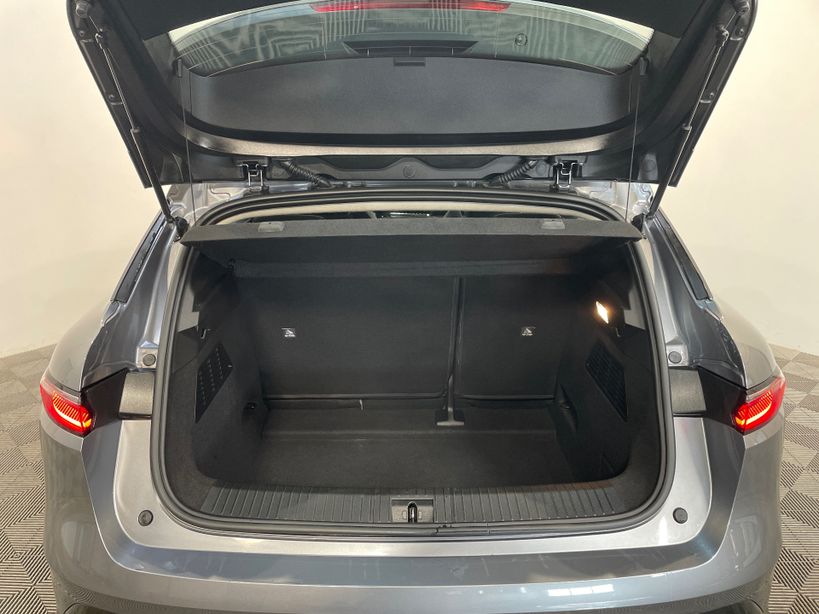 RENAULT MEGANE E TECH 2023 - Photo n°51