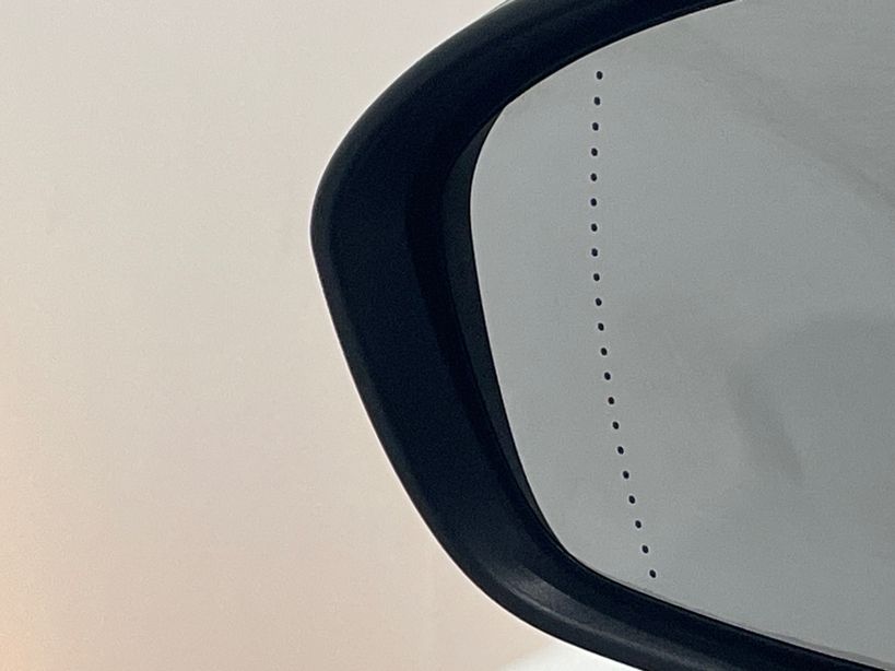 RENAULT MEGANE IV BERLINE 2023 - Photo n°49