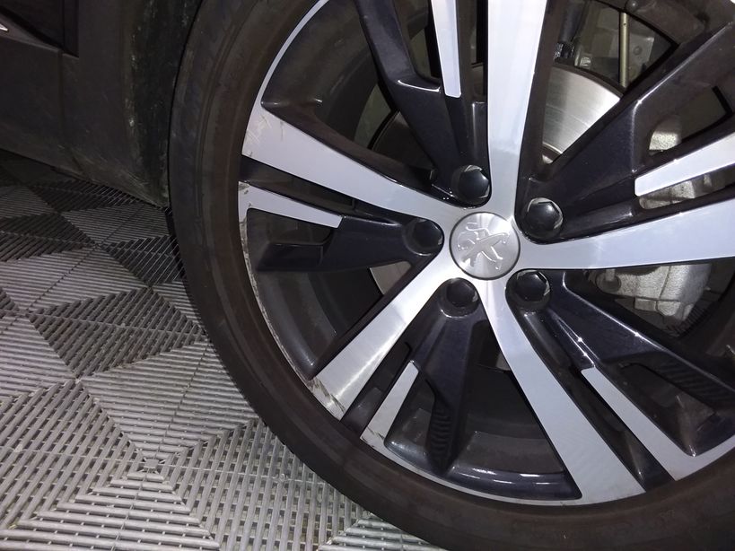 PEUGEOT 5008 2019 - Photo n°3