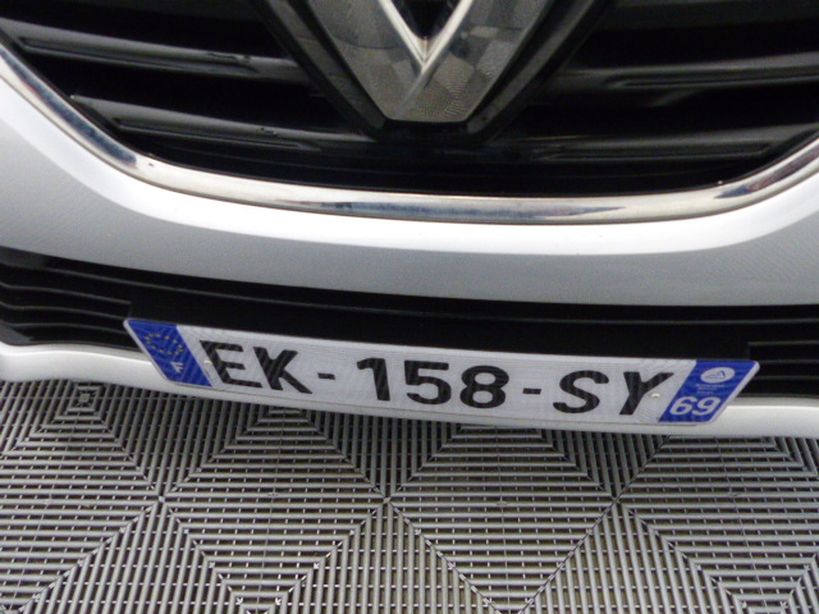 RENAULT MEGANE IV BERLINE 2017 - Photo n°11