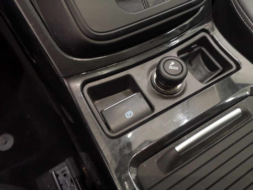 FORD KUGA 2018 - Photo n°11