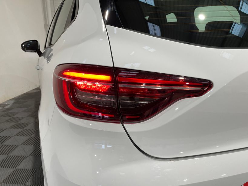 RENAULT CLIO V 2020 - Photo n°8