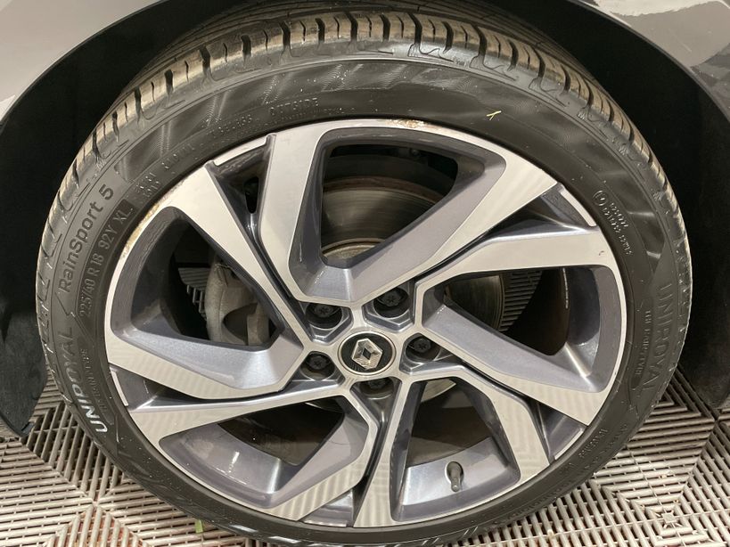 RENAULT MEGANE IV ESTATE 2022 - Photo n°12