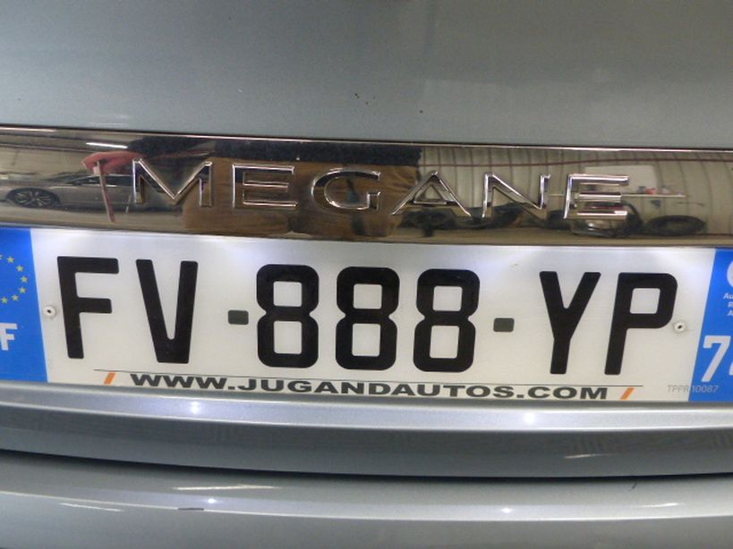 RENAULT MEGANE IV ESTATE 2020 - Photo n°2