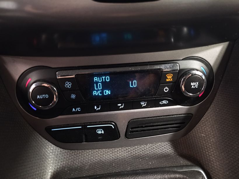 FORD TRANSIT CONNECT FGN 2018 - Photo n°18
