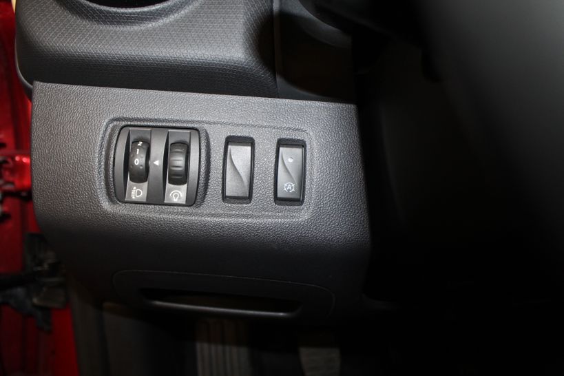 RENAULT CLIO IV BUSINESS 2018 - Photo n°12