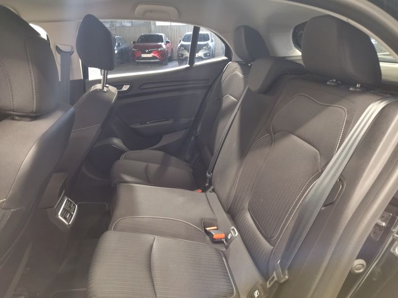 RENAULT MEGANE IV BERLINE BUSINESS 2020 - Photo n°18