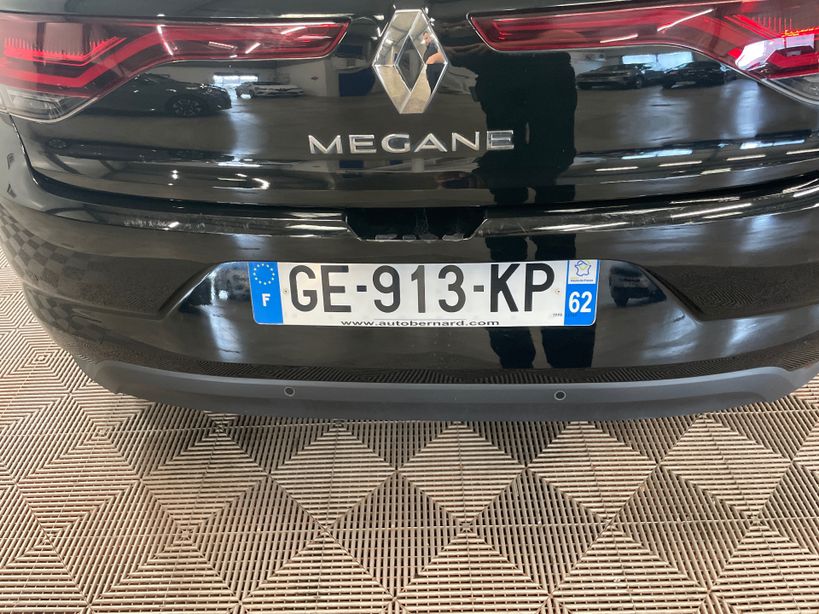 RENAULT MEGANE IV BERLINE 2022 - Photo n°1