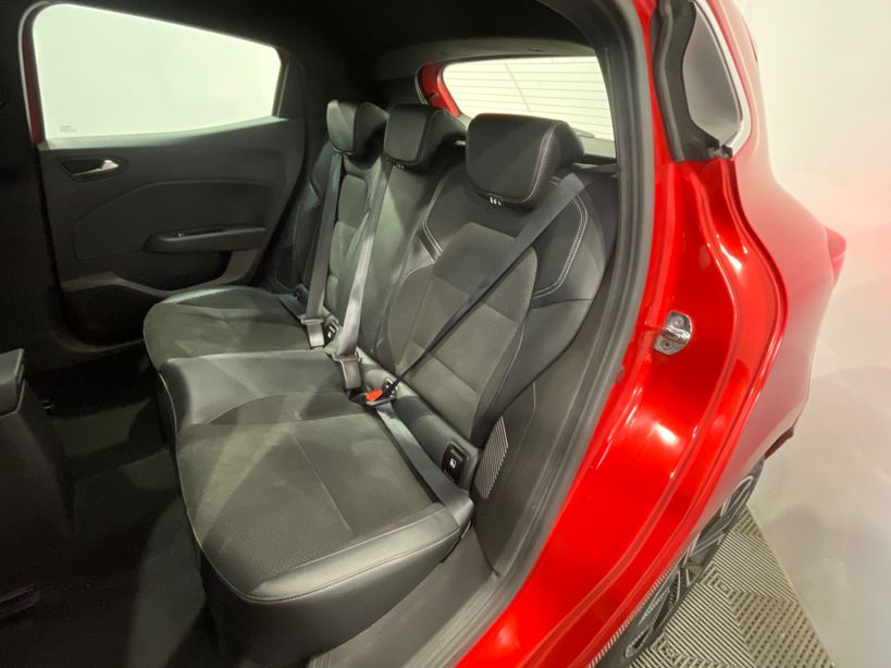 RENAULT CLIO V 2021 - Photo n°10