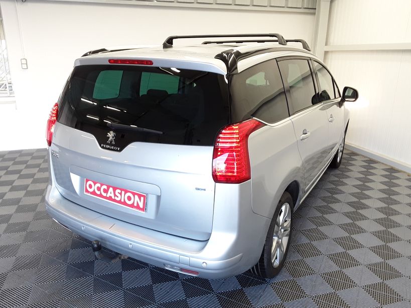 PEUGEOT 5008 2015 - Photo n°4