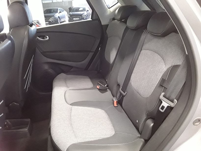 RENAULT CAPTUR 2018 - Photo n°8