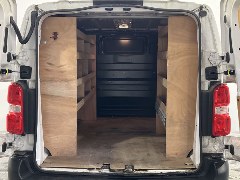 CITROEN JUMPY FOURGON 2018 - Photo n°36