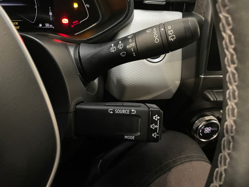 RENAULT CLIO V 2023 - Photo n°33