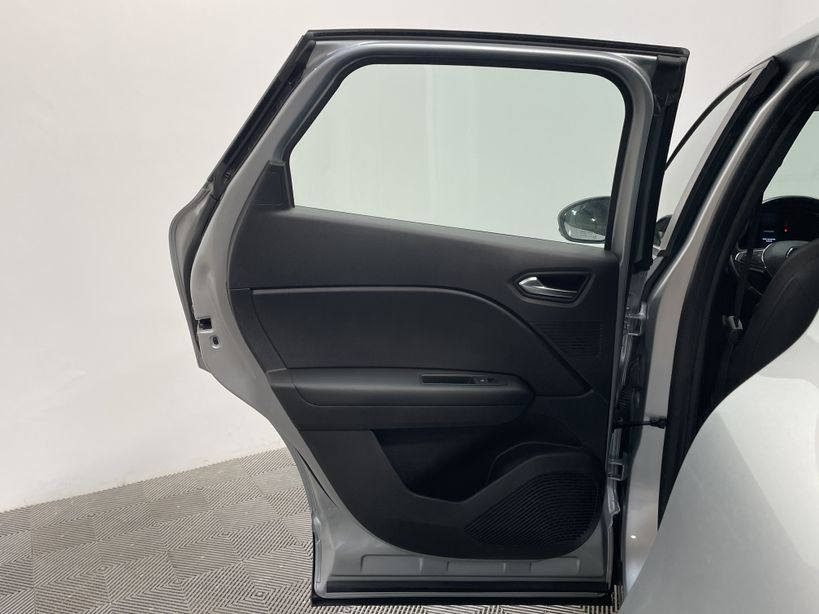 RENAULT CAPTUR 2021 - Photo n°36