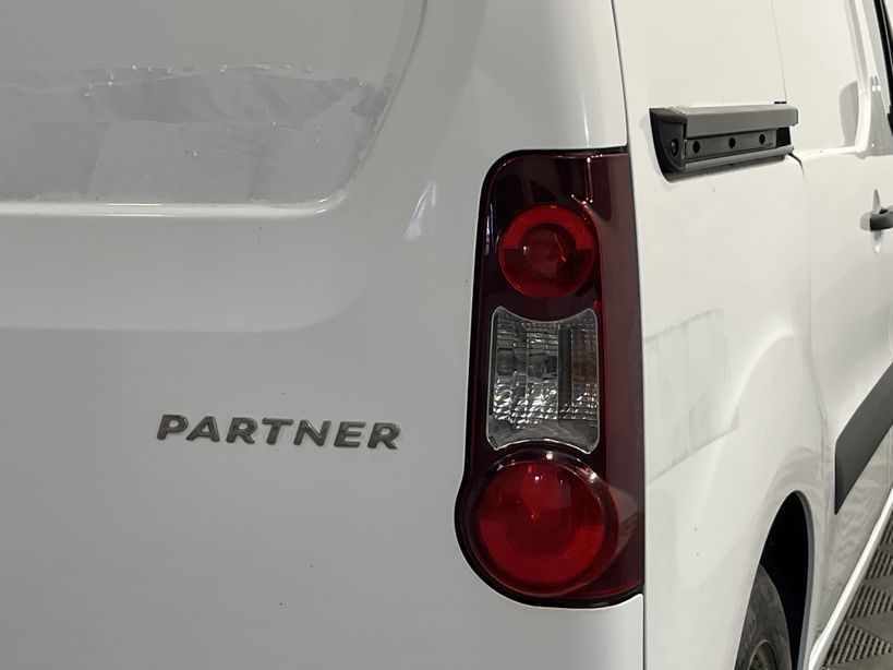 PEUGEOT PARTNER FOURGON 2019 - Photo n°8