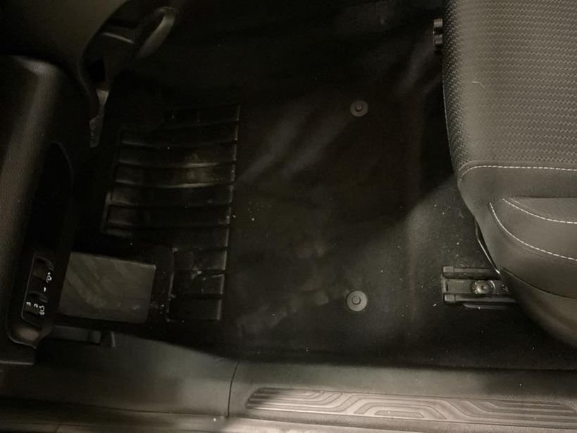 RENAULT MEGANE IV BERLINE 2022 - Photo n°9