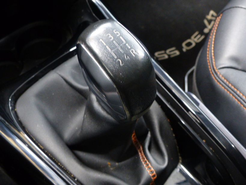 PEUGEOT 2008 2015 - Photo n°20