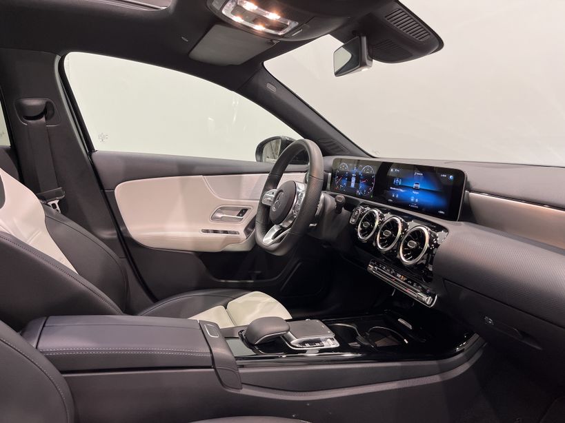 MERCEDES CLASSE A 2019 - Photo n°23