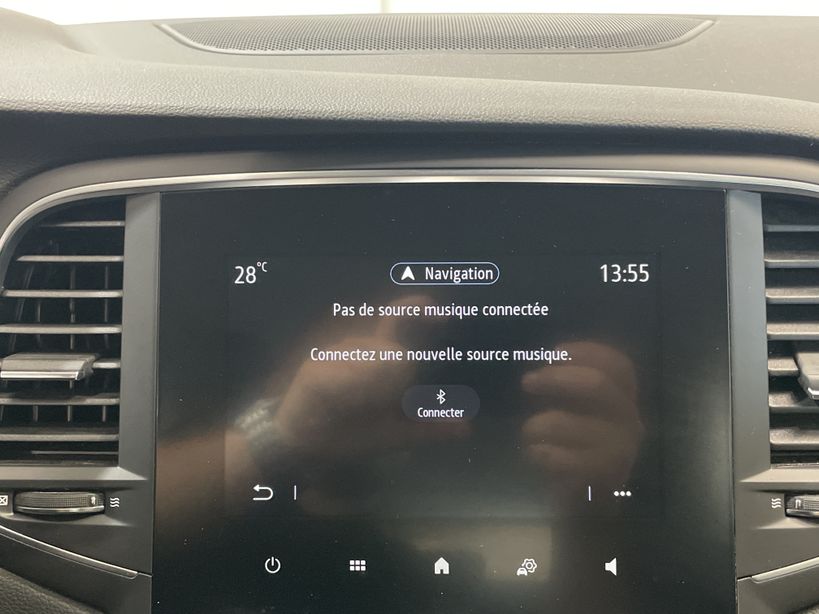 RENAULT MEGANE IV BERLINE 2021 - Photo n°18