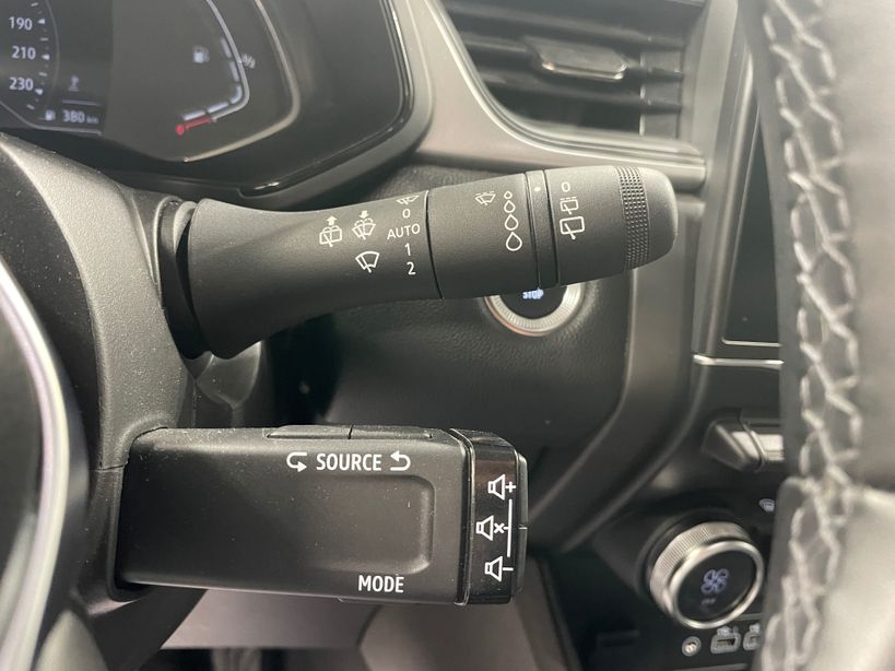 RENAULT CAPTUR 2022 - Photo n°14