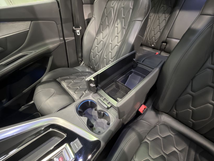 PEUGEOT 3008 2019 - Photo n°21
