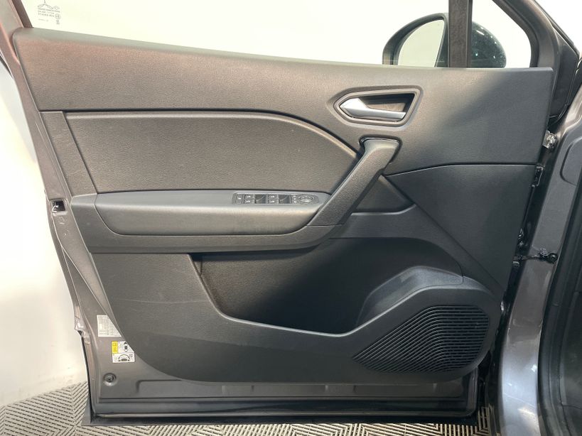 RENAULT CAPTUR 2023 - Photo n°29