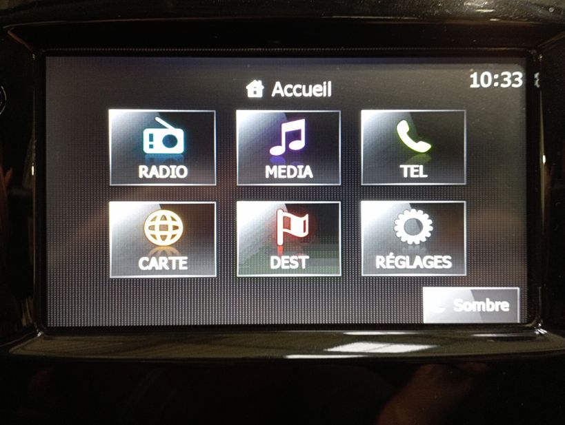 RENAULT CLIO IV ESTATE BUSINESS 2014 - Photo n°16
