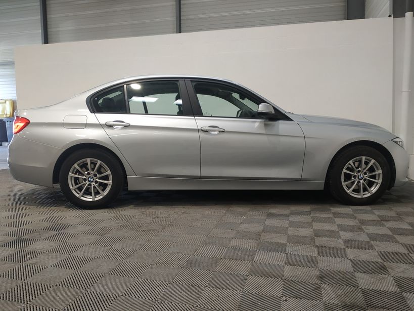 BMW SERIE 3 F30 LCI 2015 - Photo n°10