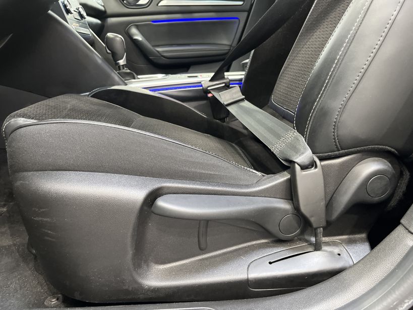 RENAULT MEGANE IV BERLINE 2020 - Photo n°37