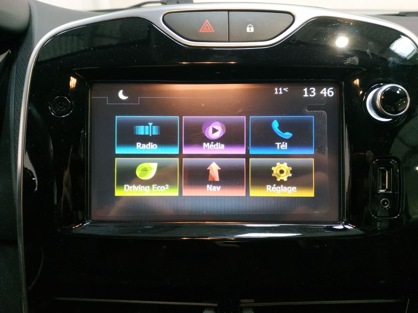 RENAULT CLIO IV BUSINESS 2015 - Photo n°20