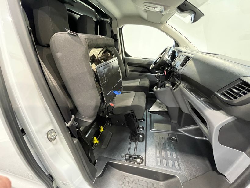 CITROEN JUMPY FOURGON 2023 - Photo n°28