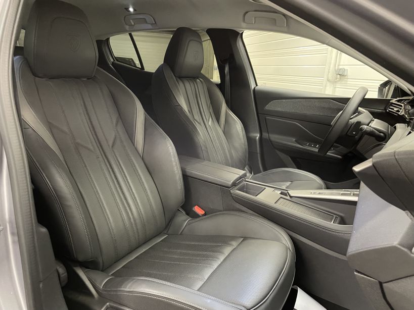 PEUGEOT 408 2023 - Photo n°9