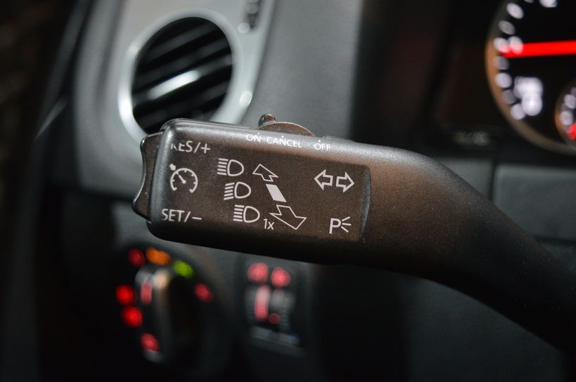 VOLKSWAGEN TIGUAN 2015 - Photo n°11
