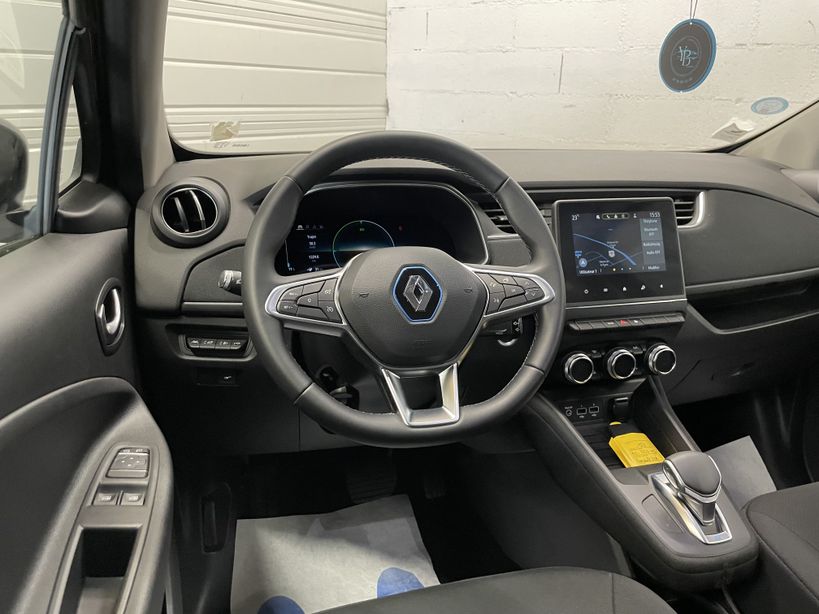 RENAULT ZOE 2021 - Photo n°12