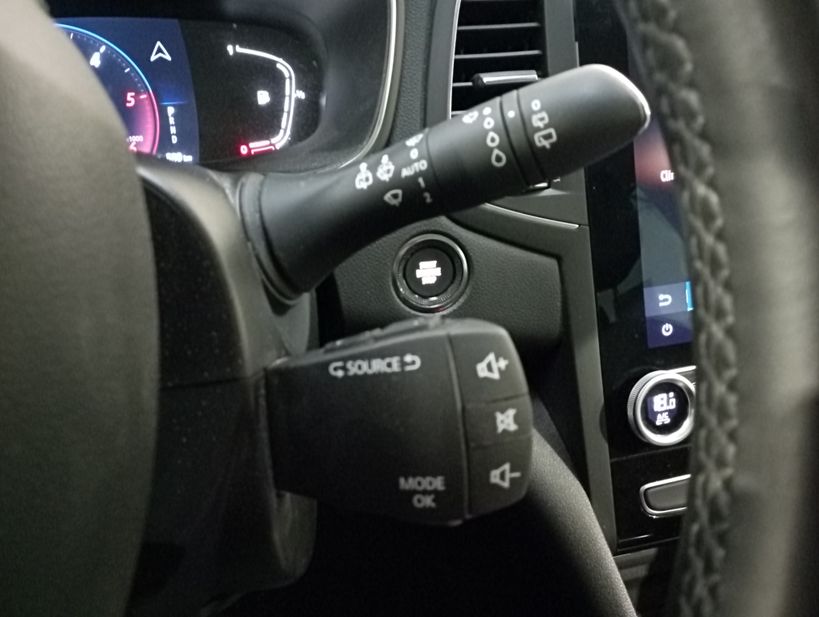 RENAULT MEGANE IV ESTATE 2021 - Photo n°27