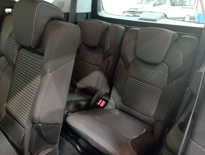 RENAULT GRAND SCENIC IV 2019 - Photo n°14