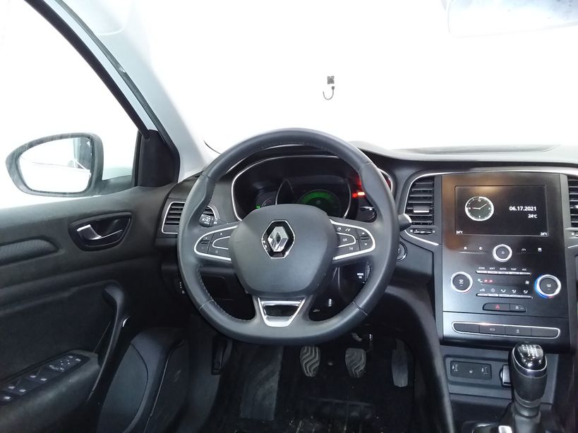 RENAULT MEGANE IV BERLINE BUSINESS 2018 - Photo n°10