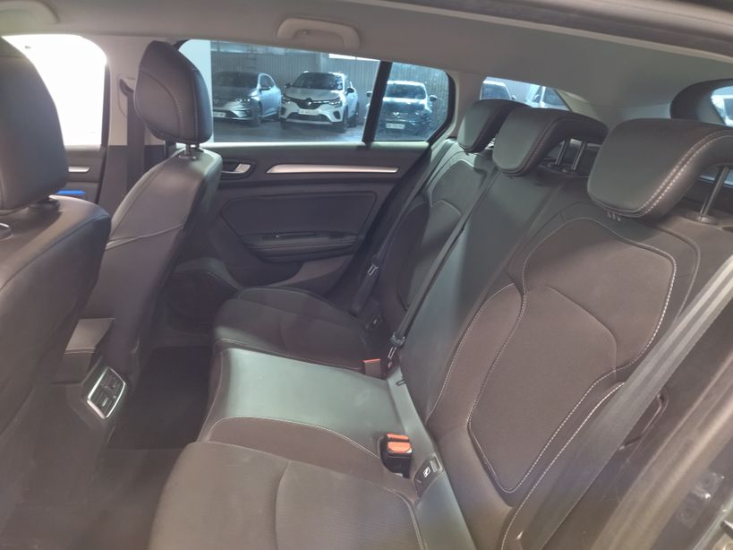 RENAULT MEGANE IV ESTATE 2021 - Photo n°17