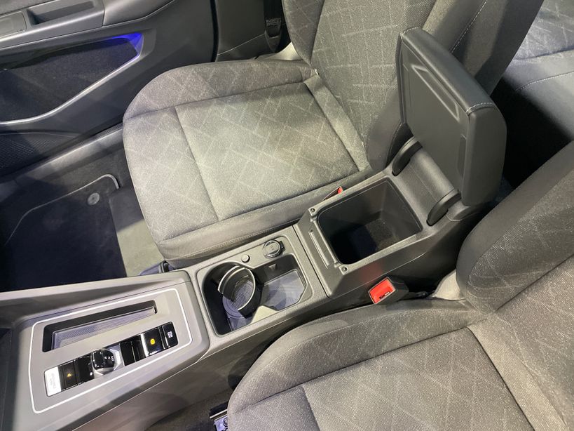 VOLKSWAGEN GOLF 2023 - Photo n°19