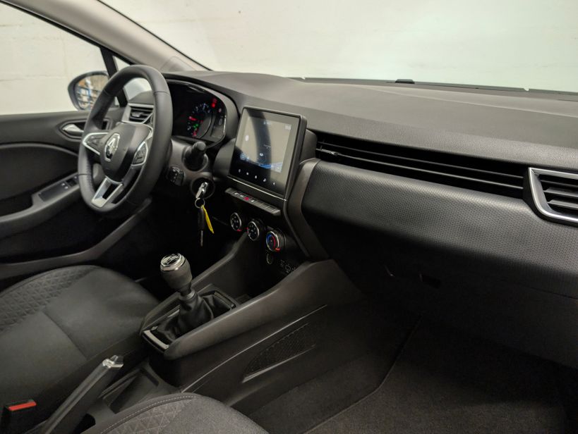 RENAULT CLIO V 2021 - Photo n°18