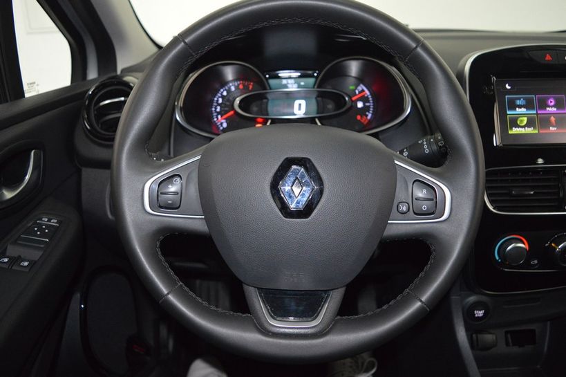 RENAULT CLIO IV 2018 - Photo n°14