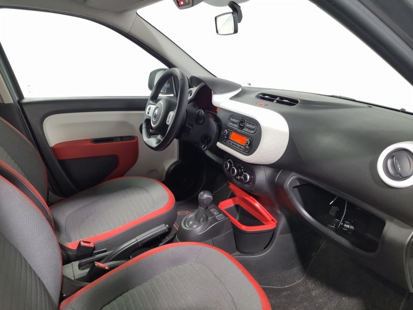 RENAULT TWINGO III 2016 - Photo n°8