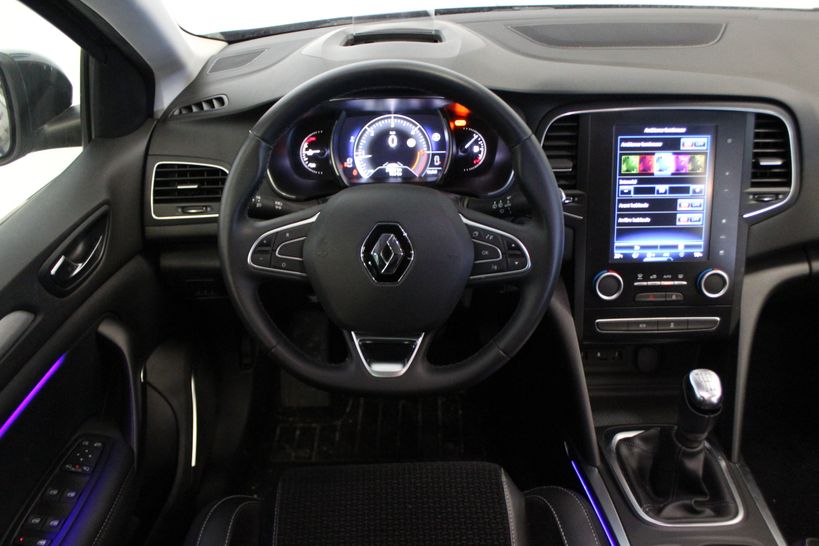 RENAULT MEGANE IV BERLINE 2017 - Photo n°7