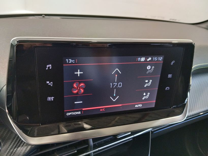 PEUGEOT 208 2023 - Photo n°18