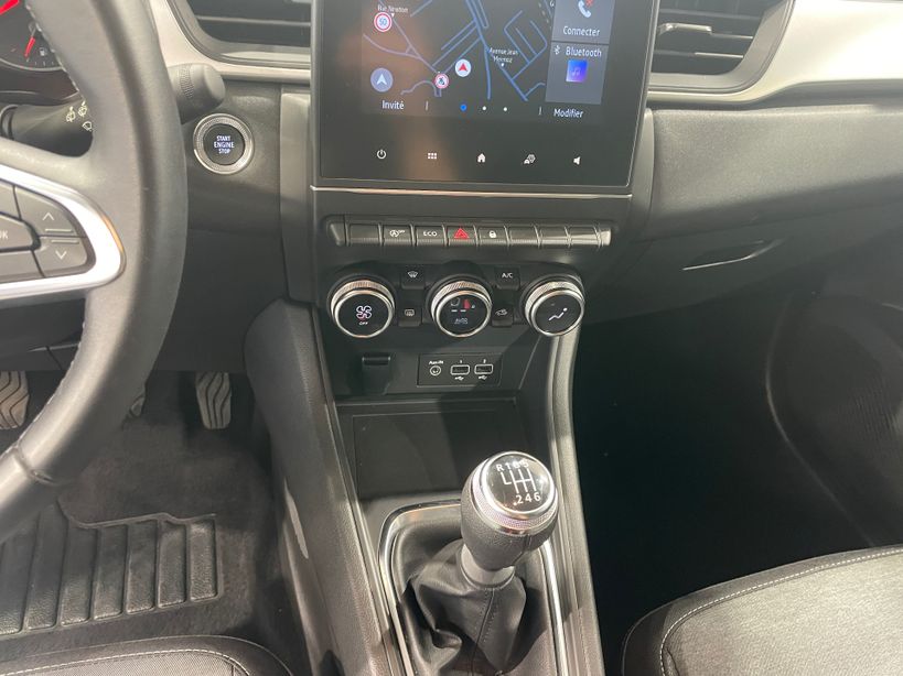 RENAULT CAPTUR 2022 - Photo n°17