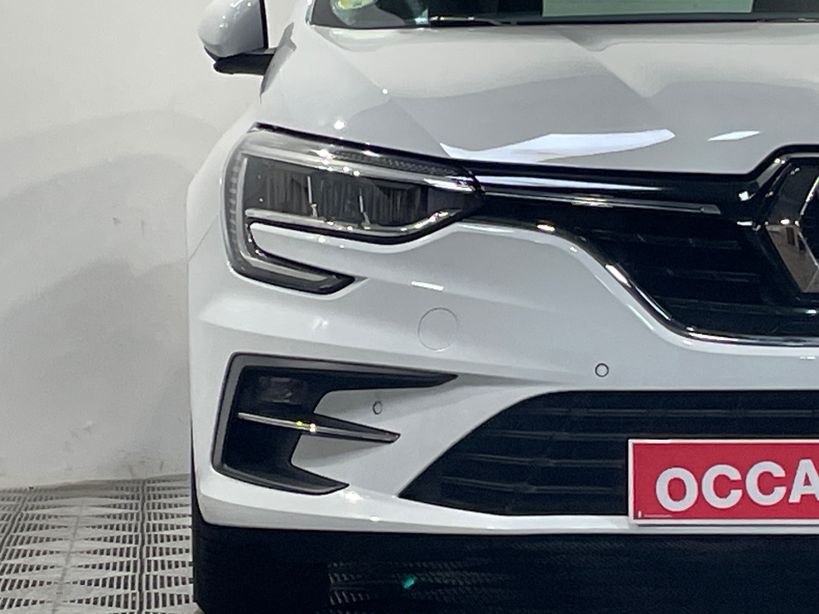 RENAULT MEGANE IV BERLINE 2021 - Photo n°7