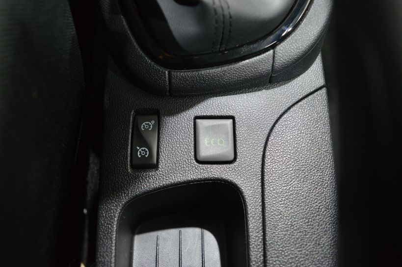 RENAULT CLIO IV 2019 - Photo n°24