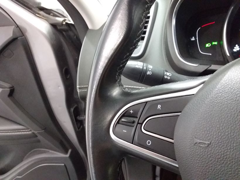 RENAULT GRAND SCENIC IV 2020 - Photo n°23