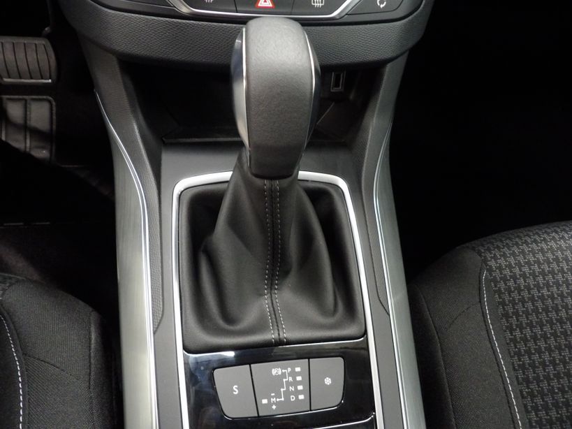 PEUGEOT 308 BUSINESS 2019 - Photo n°24